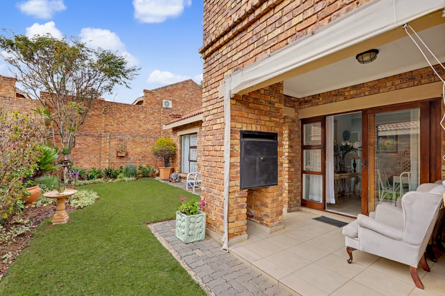 3 Bedroom Property for Sale in Honeydew Manor Gauteng
