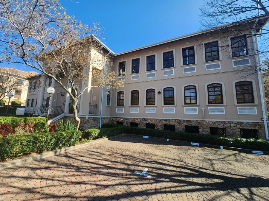 To Let Commercial Property for Rent in Chislehurston Gauteng