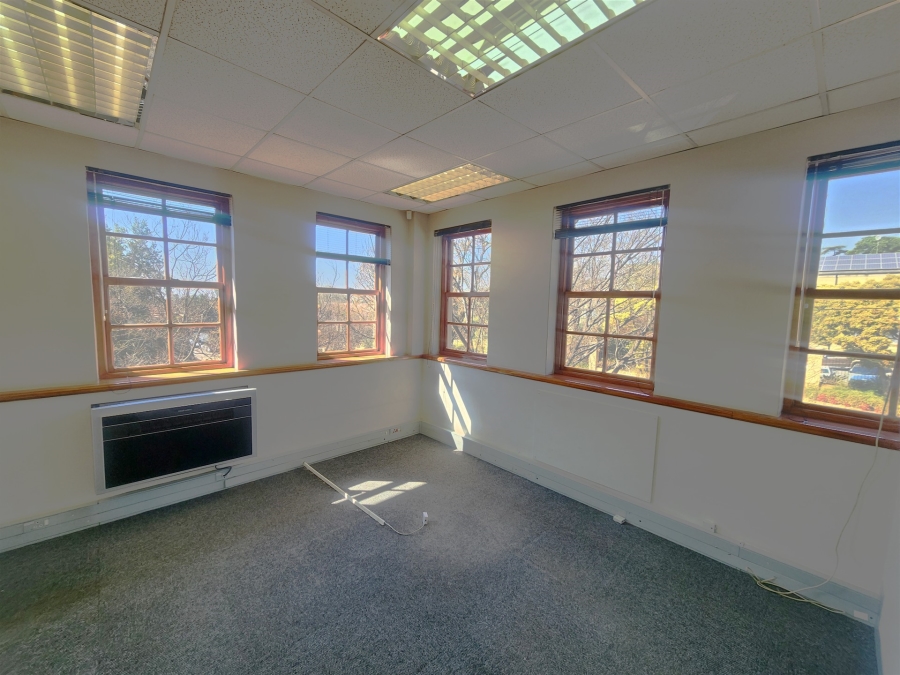 To Let Commercial Property for Rent in Chislehurston Gauteng