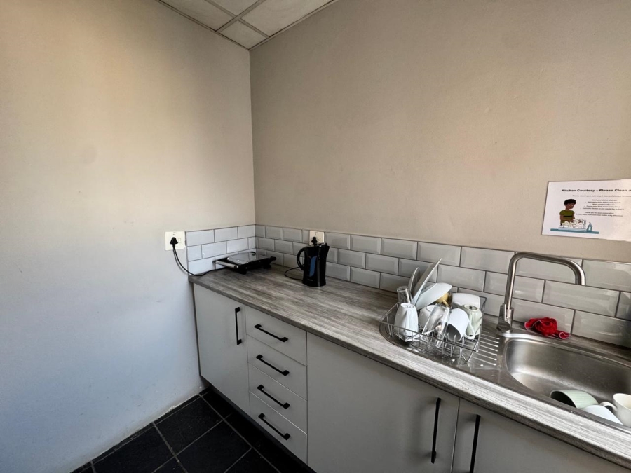 To Let Commercial Property for Rent in Corporate Park Gauteng