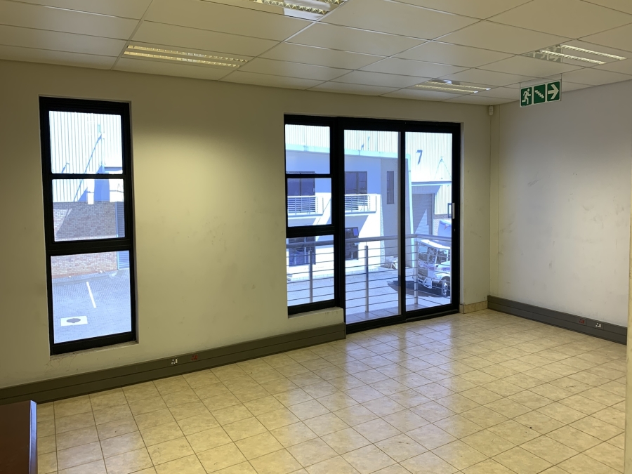 To Let Commercial Property for Rent in Linbro Park Gauteng