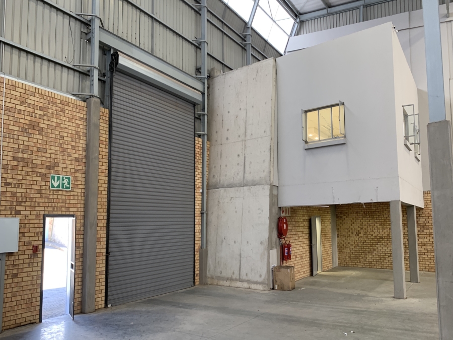 To Let Commercial Property for Rent in Linbro Park Gauteng