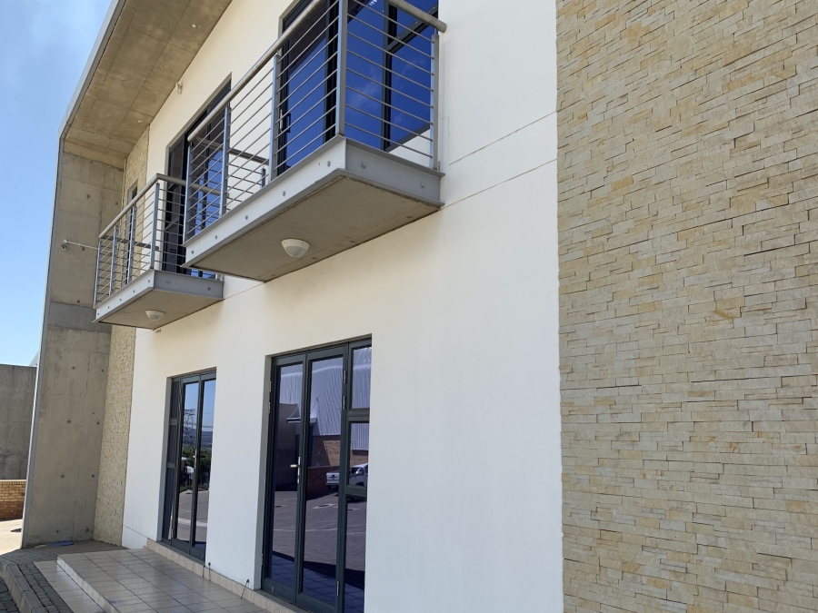 To Let Commercial Property for Rent in Linbro Park Gauteng