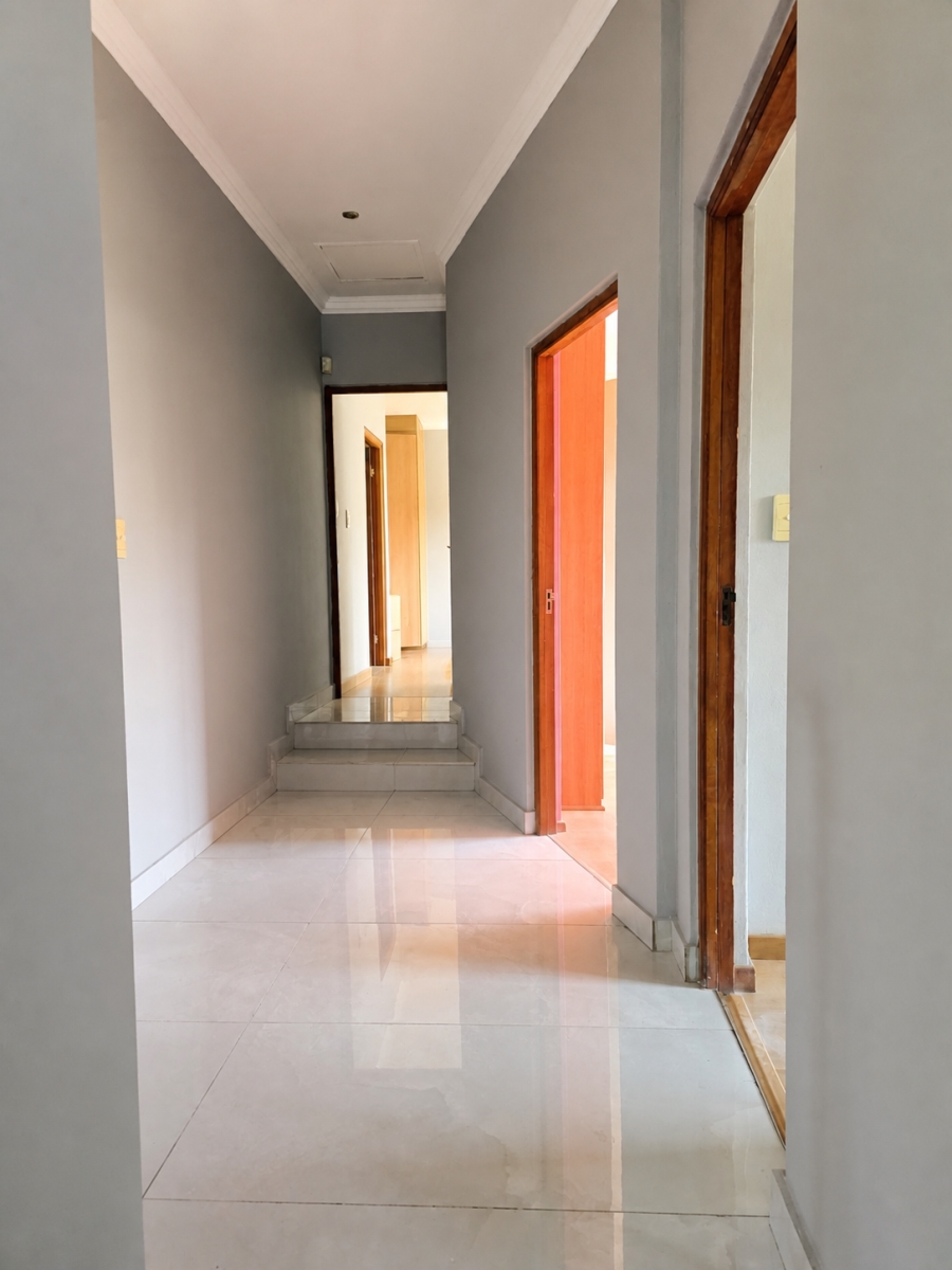 3 Bedroom Property for Sale in Thatchfield Estate Gauteng