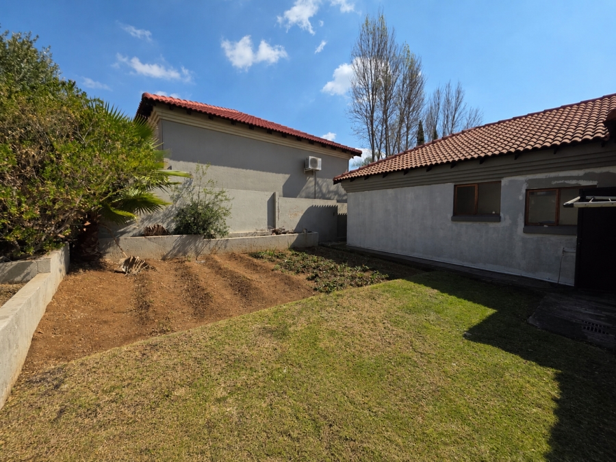 3 Bedroom Property for Sale in Thatchfield Estate Gauteng