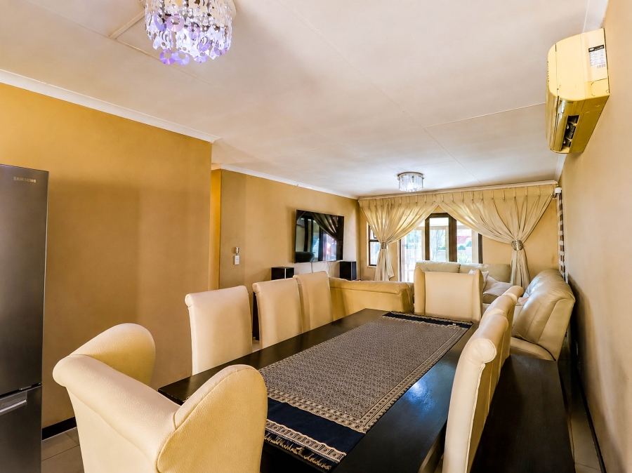 3 Bedroom Property for Sale in Thatchfield Estate Gauteng