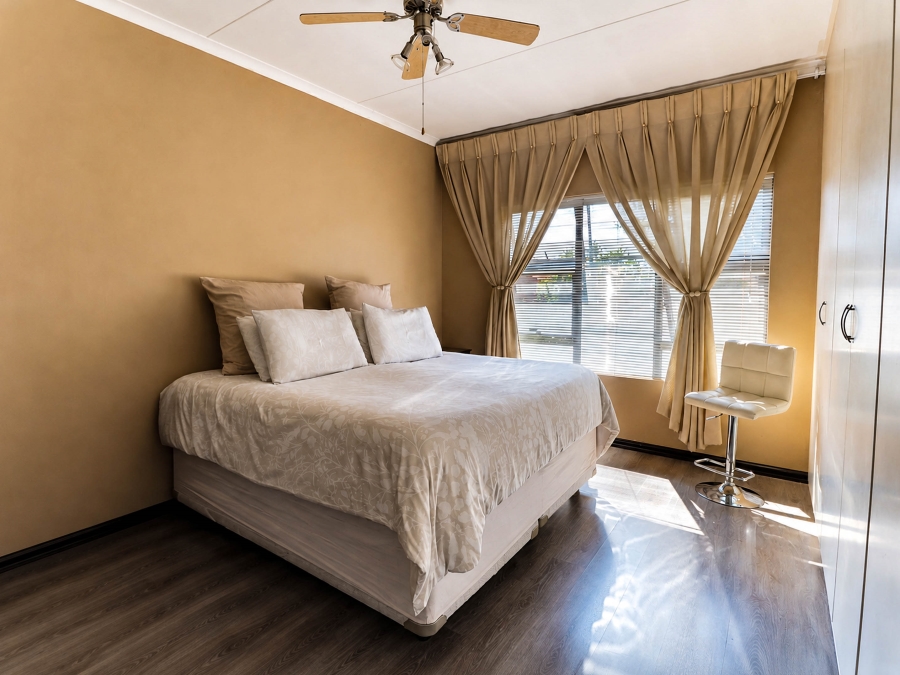 3 Bedroom Property for Sale in Thatchfield Estate Gauteng