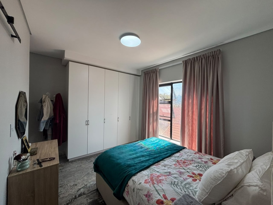 To Let 2 Bedroom Property for Rent in Alphen Park Gauteng