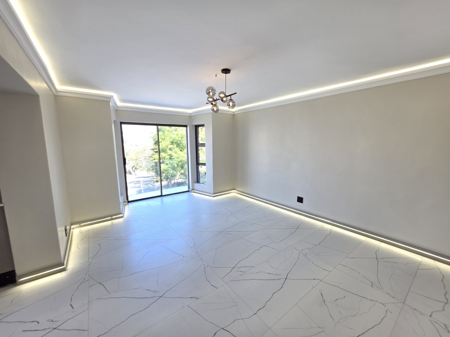 4 Bedroom Property for Sale in Waterkloof Ridge Gauteng