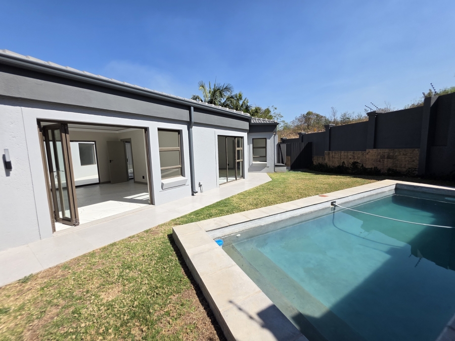 4 Bedroom Property for Sale in Waterkloof Ridge Gauteng