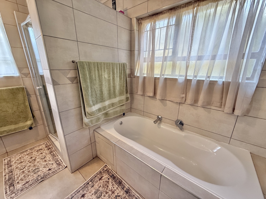 3 Bedroom Property for Sale in Newlands Gauteng