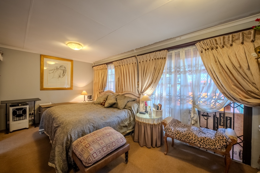 To Let 3 Bedroom Property for Rent in Faerie Glen Gauteng