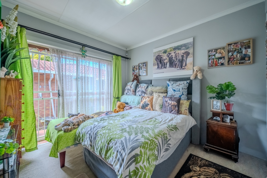 To Let 3 Bedroom Property for Rent in Faerie Glen Gauteng