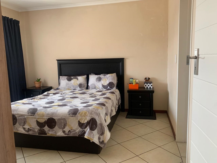 To Let 3 Bedroom Property for Rent in Noordwyk Gauteng