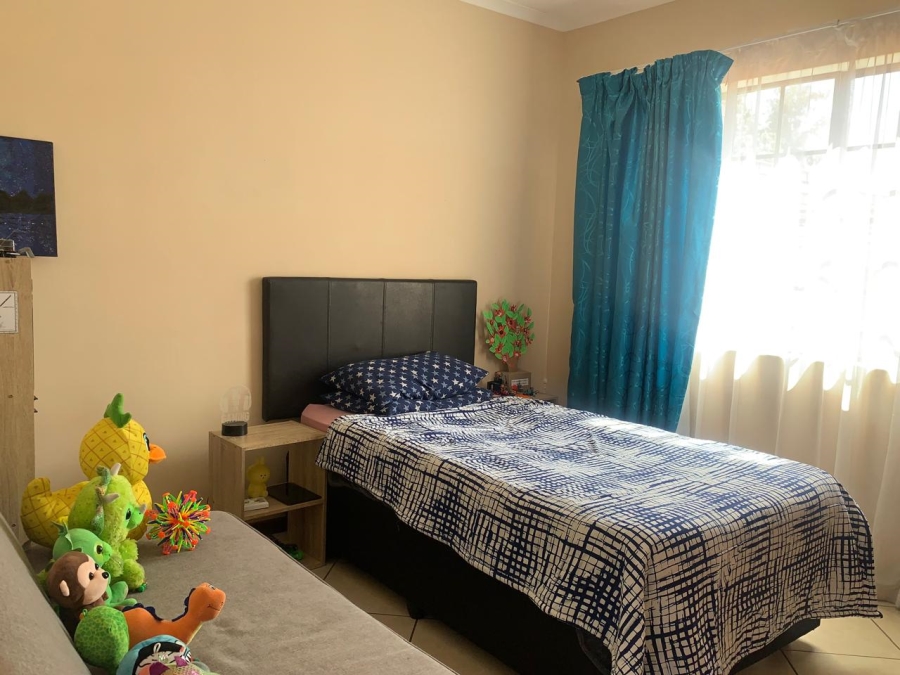 To Let 3 Bedroom Property for Rent in Noordwyk Gauteng