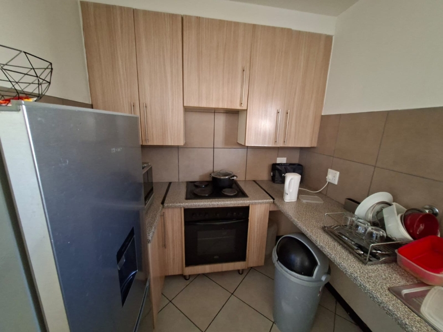 To Let 2 Bedroom Property for Rent in Noordwyk Gauteng