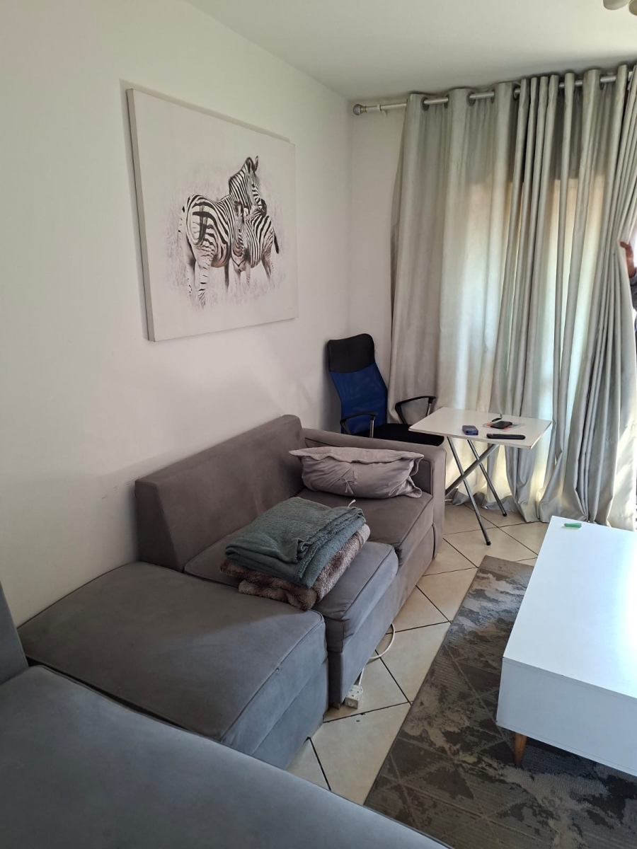 To Let 2 Bedroom Property for Rent in Noordwyk Gauteng