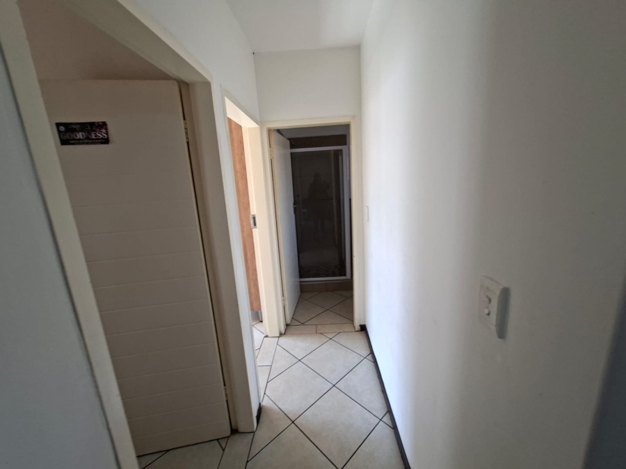 To Let 2 Bedroom Property for Rent in Noordwyk Gauteng