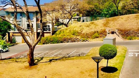 1 Bedroom Property for Sale in Houghton Estate Gauteng