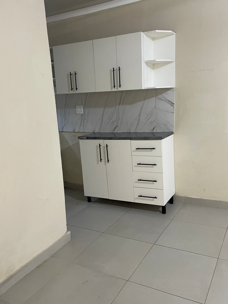 2 Bedroom Property for Sale in Rosettenville Gauteng