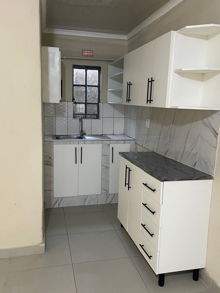 2 Bedroom Property for Sale in Rosettenville Gauteng