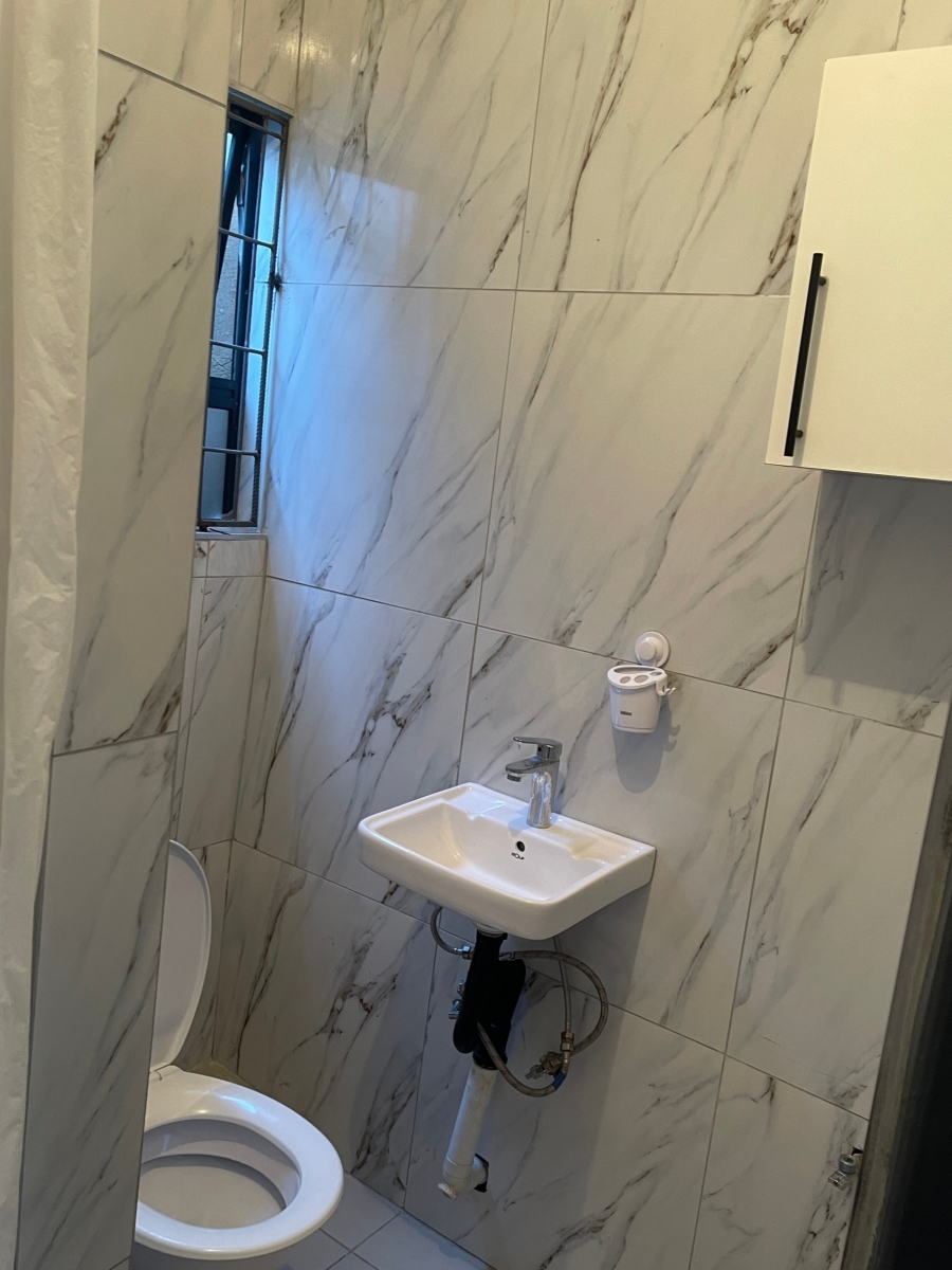 2 Bedroom Property for Sale in Rosettenville Gauteng