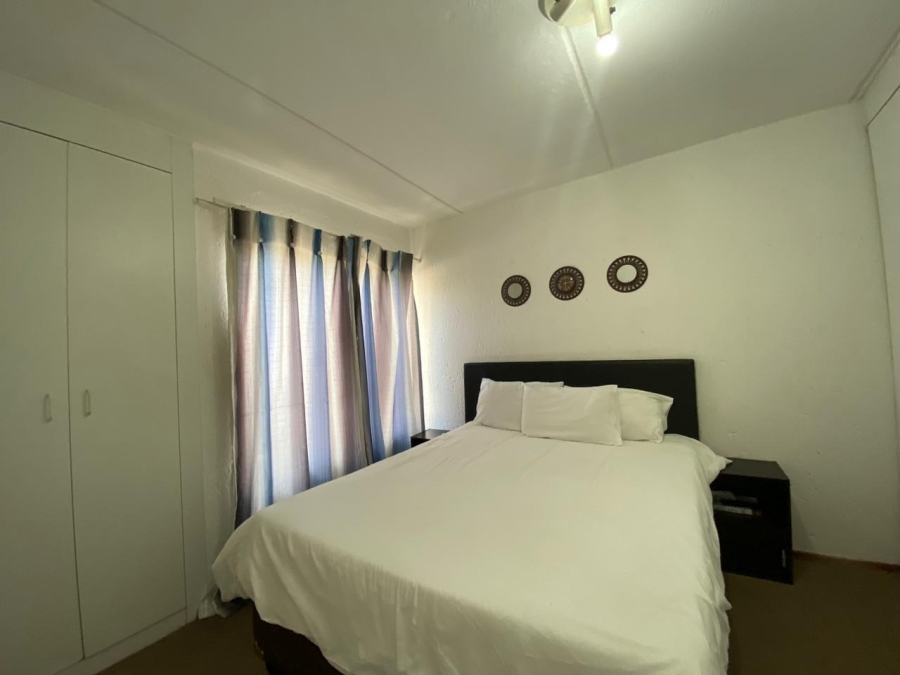 To Let 1 Bedroom Property for Rent in Morningside Gauteng