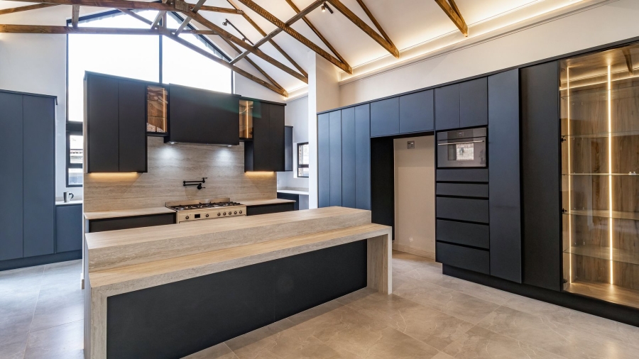 4 Bedroom Property for Sale in Atholl Gauteng