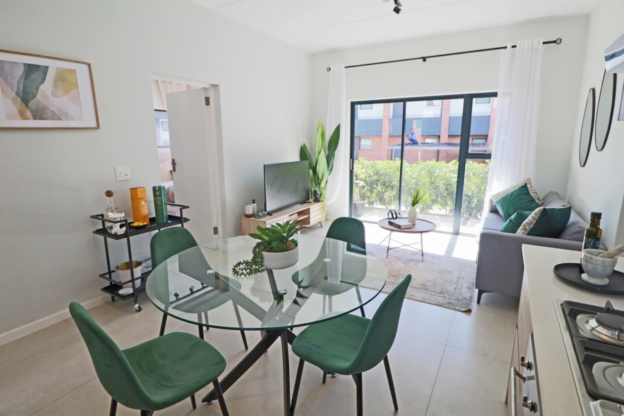 To Let 2 Bedroom Property for Rent in Bryanston Gauteng