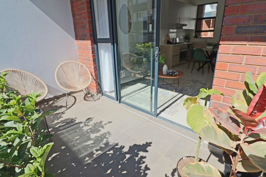 To Let 2 Bedroom Property for Rent in Bryanston Gauteng