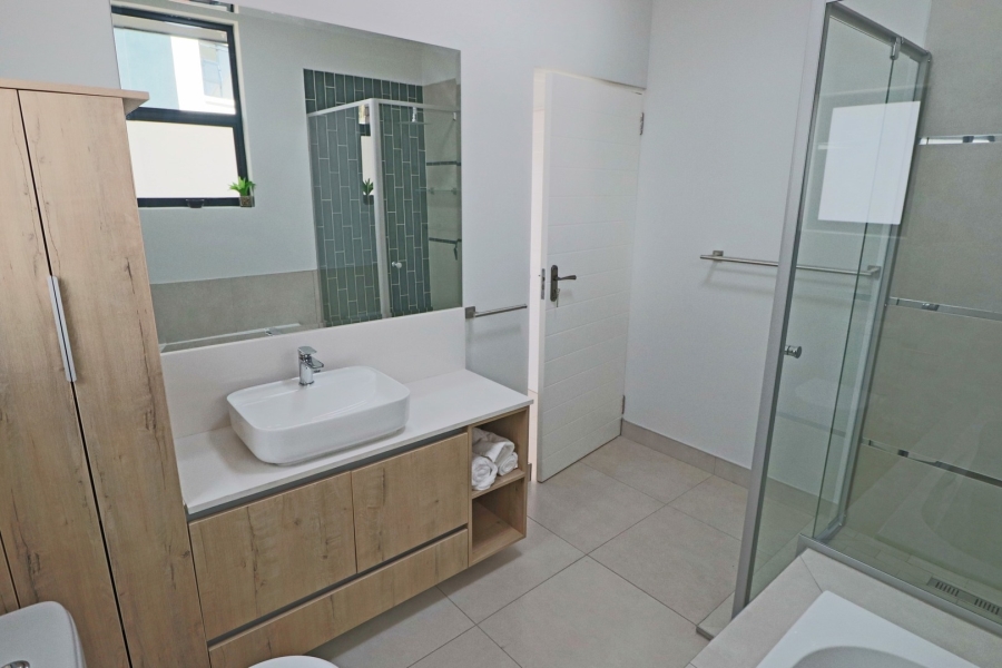 To Let 2 Bedroom Property for Rent in Bryanston Gauteng