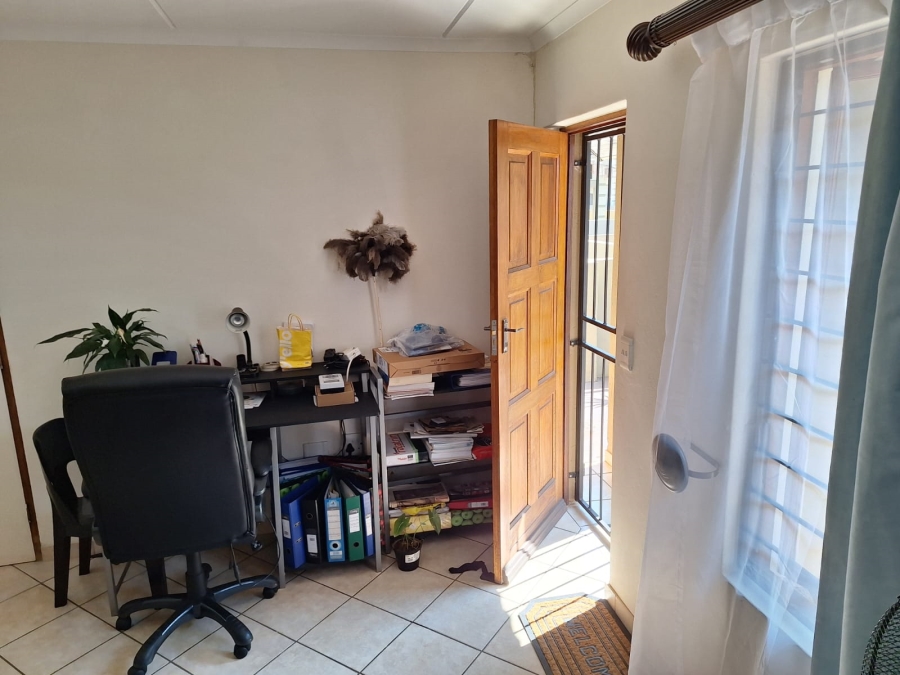 To Let 3 Bedroom Property for Rent in Montana Gauteng