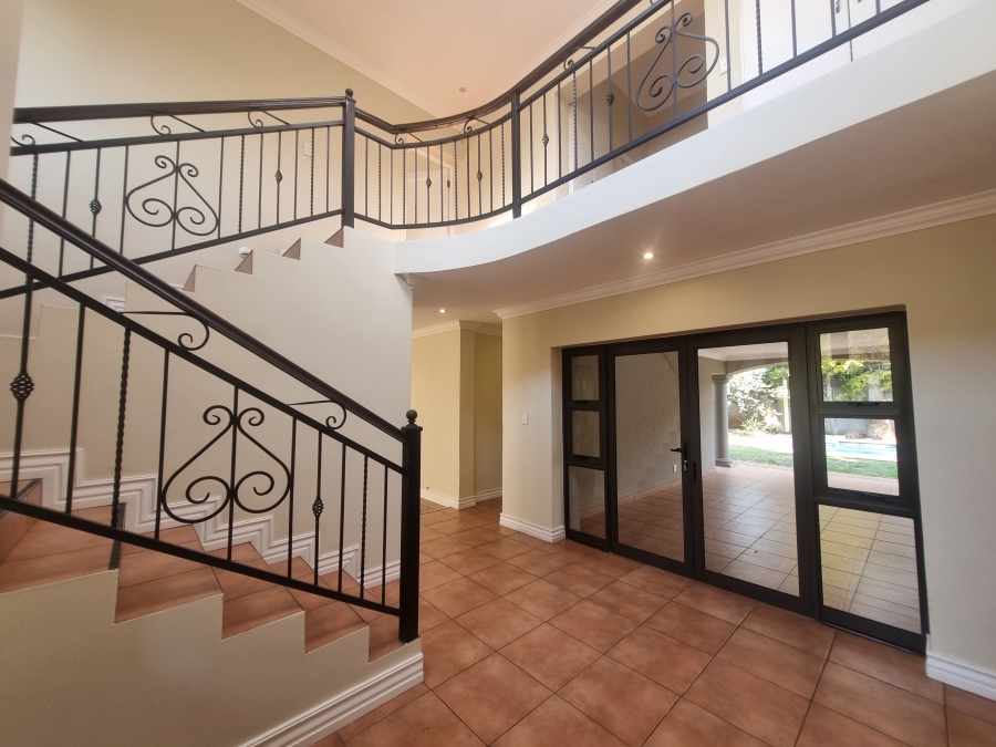 To Let 4 Bedroom Property for Rent in Silver Lakes Golf Estate Gauteng