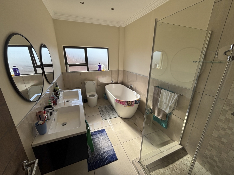 To Let 3 Bedroom Property for Rent in Sagewood Gauteng