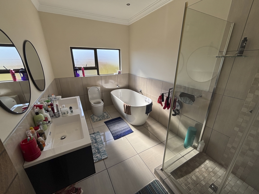 To Let 3 Bedroom Property for Rent in Sagewood Gauteng
