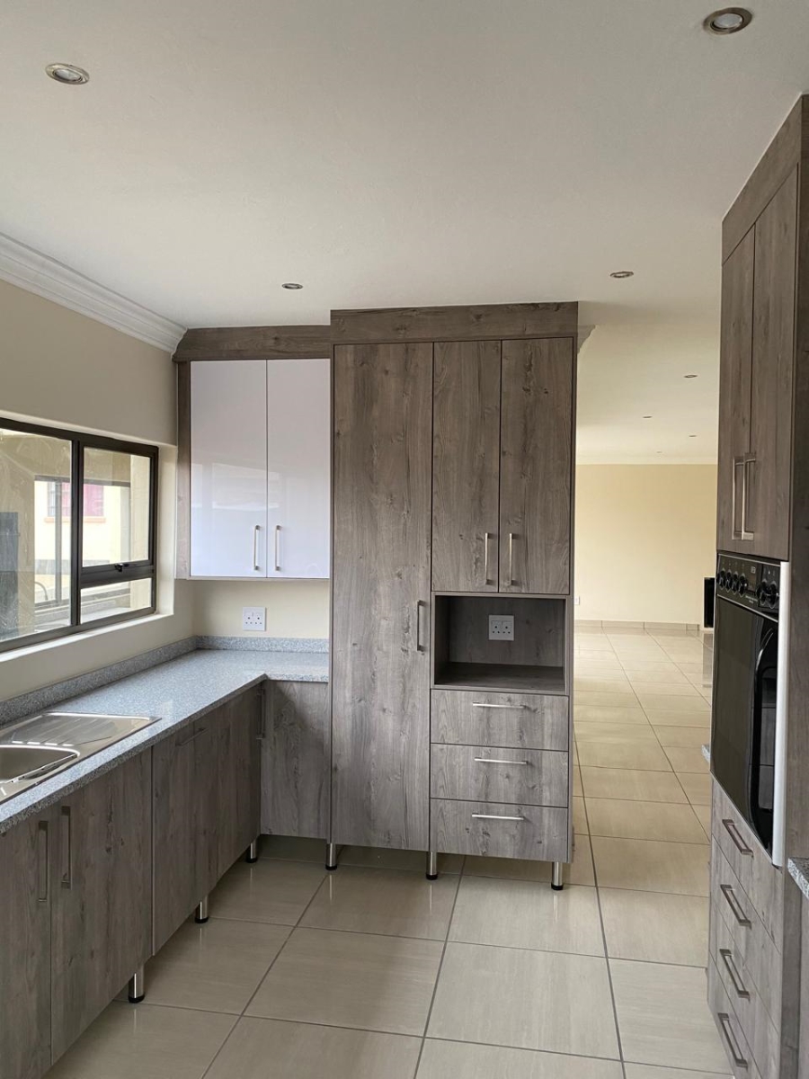 To Let 3 Bedroom Property for Rent in Sagewood Gauteng