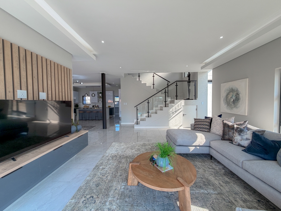 4 Bedroom Property for Sale in Fountainbrook Estate Gauteng