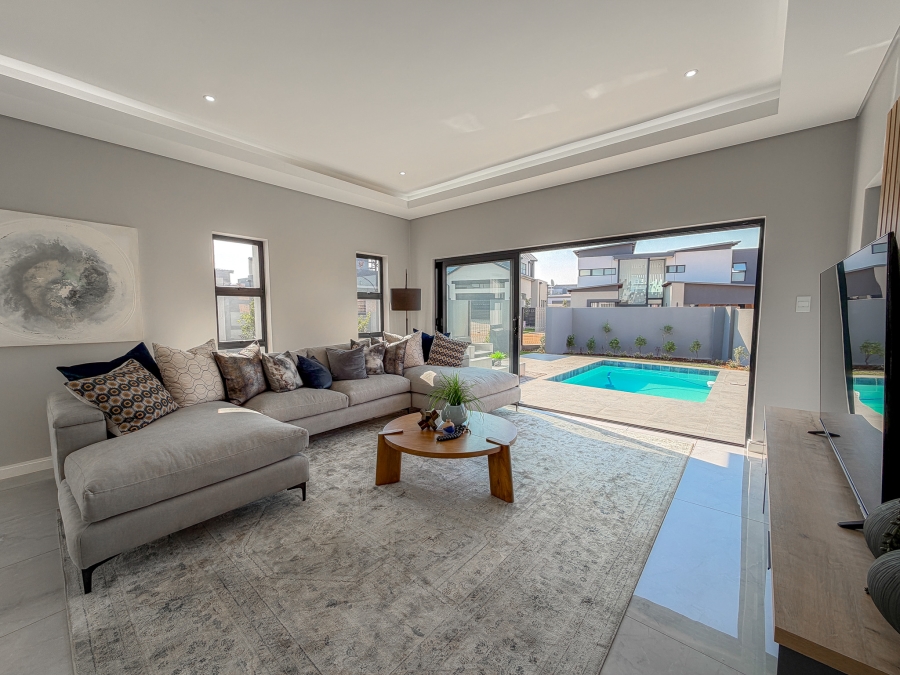 4 Bedroom Property for Sale in Fountainbrook Estate Gauteng
