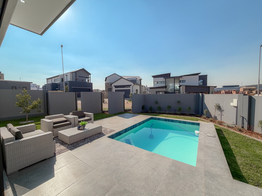 4 Bedroom Property for Sale in Fountainbrook Estate Gauteng