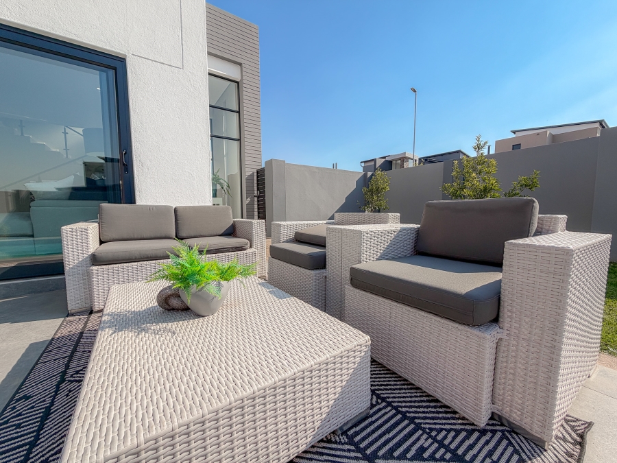 4 Bedroom Property for Sale in Fountainbrook Estate Gauteng