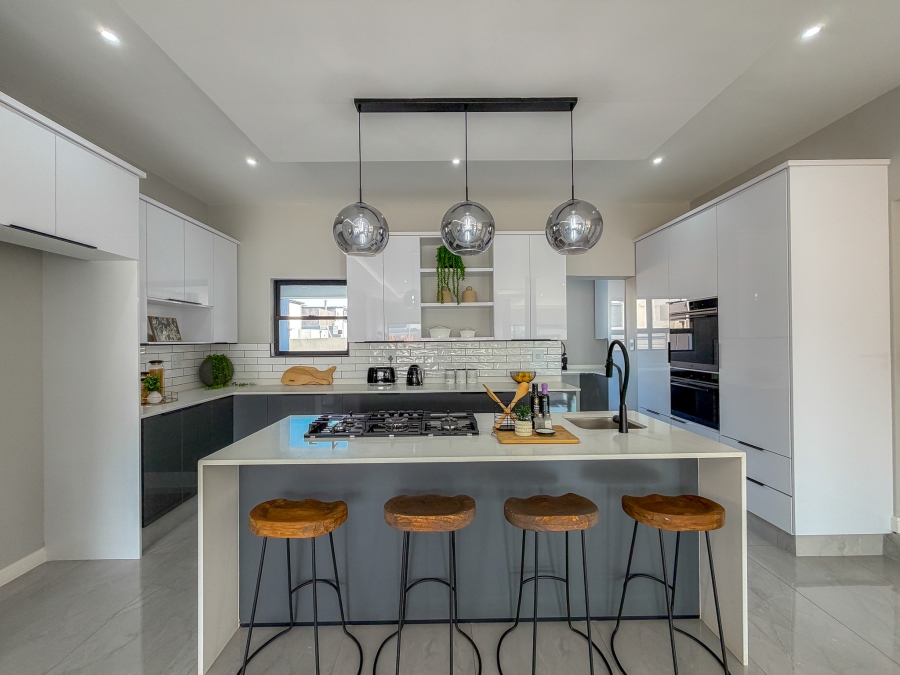 4 Bedroom Property for Sale in Fountainbrook Estate Gauteng