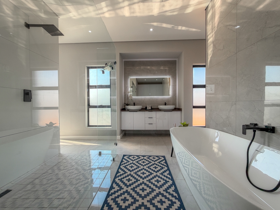 4 Bedroom Property for Sale in Fountainbrook Estate Gauteng