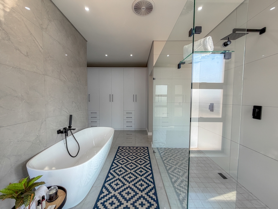 4 Bedroom Property for Sale in Fountainbrook Estate Gauteng