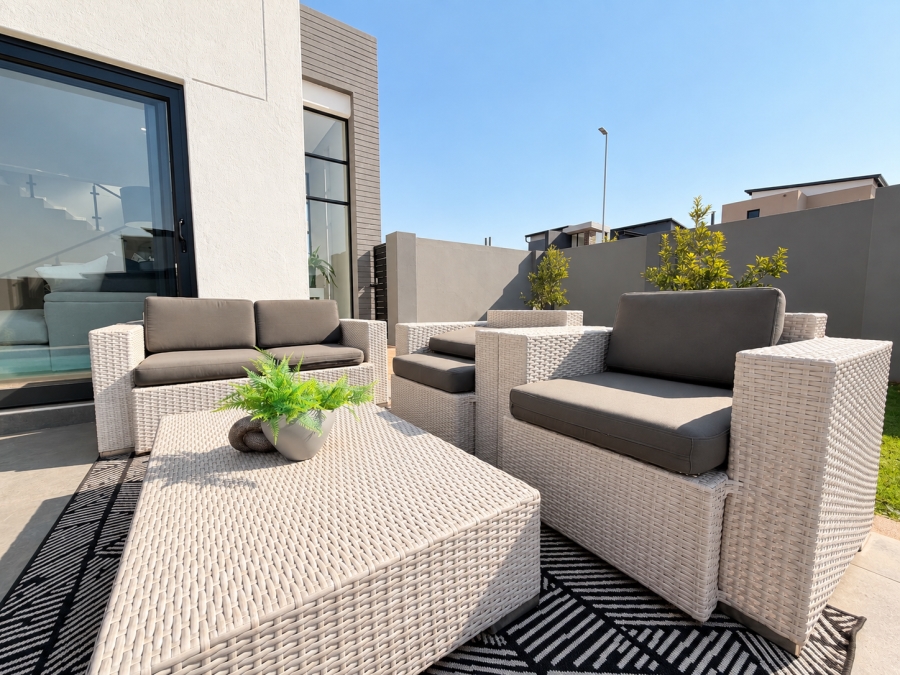 4 Bedroom Property for Sale in Fountainbrook Estate Gauteng