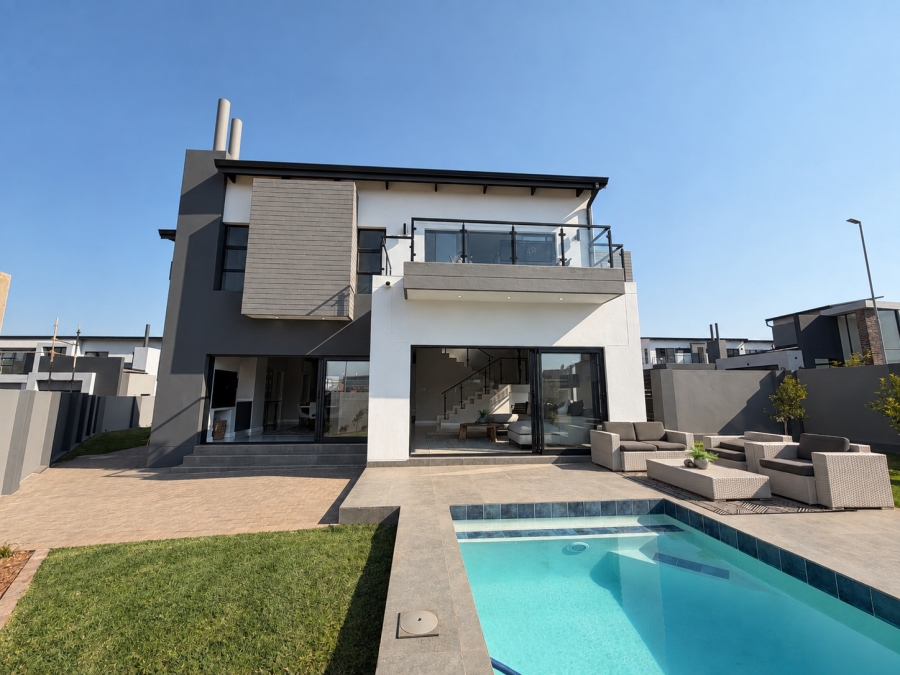 4 Bedroom Property for Sale in Fountainbrook Estate Gauteng