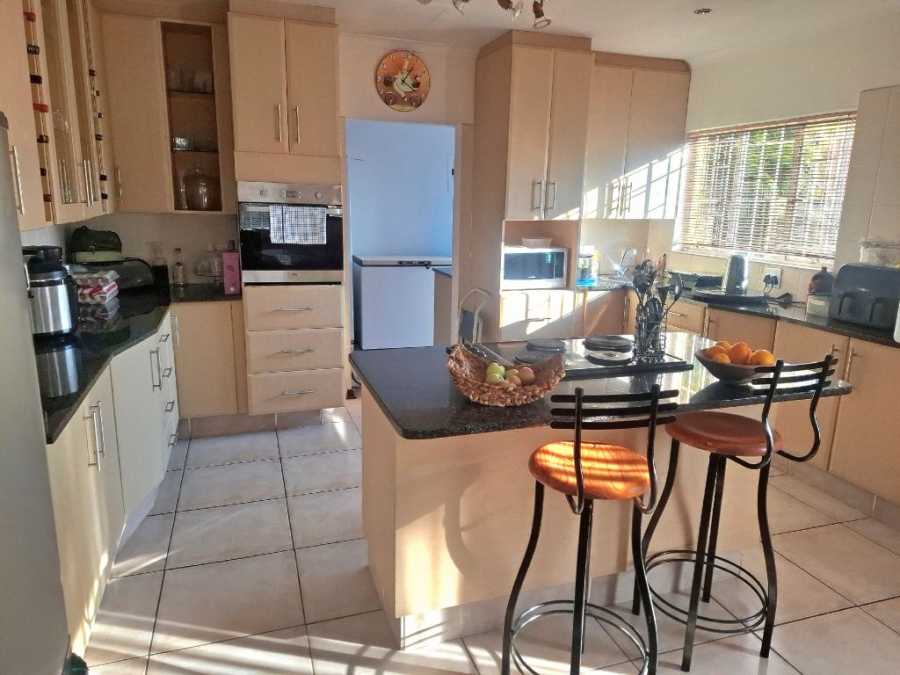 3 Bedroom Property for Sale in Westonaria Gauteng