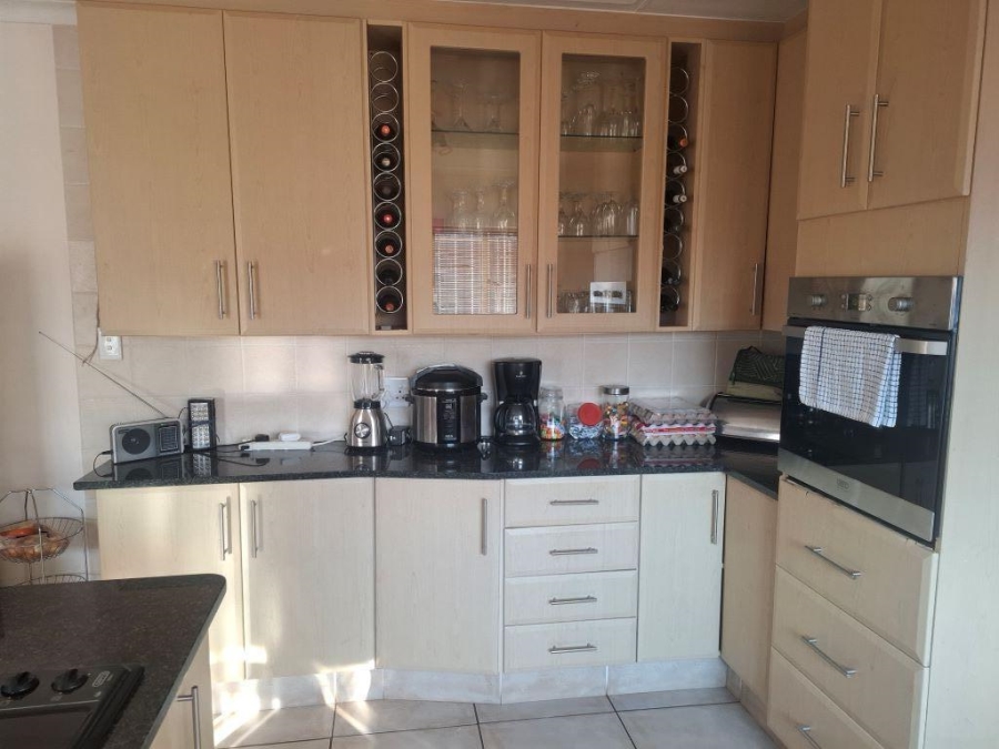 3 Bedroom Property for Sale in Westonaria Gauteng