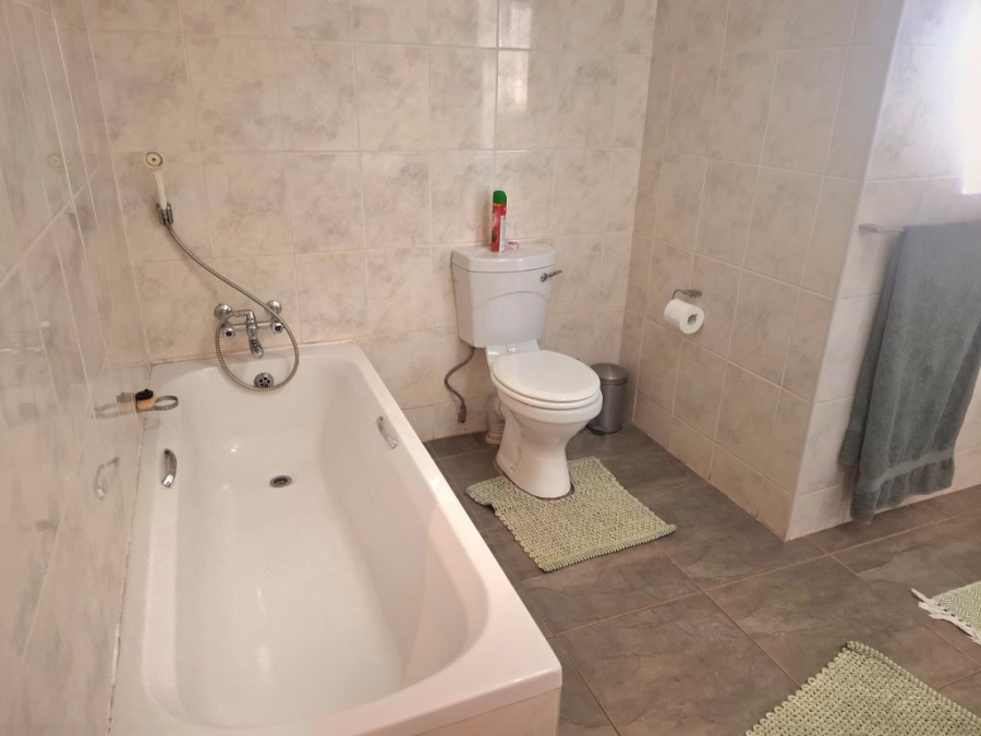 3 Bedroom Property for Sale in Westonaria Gauteng
