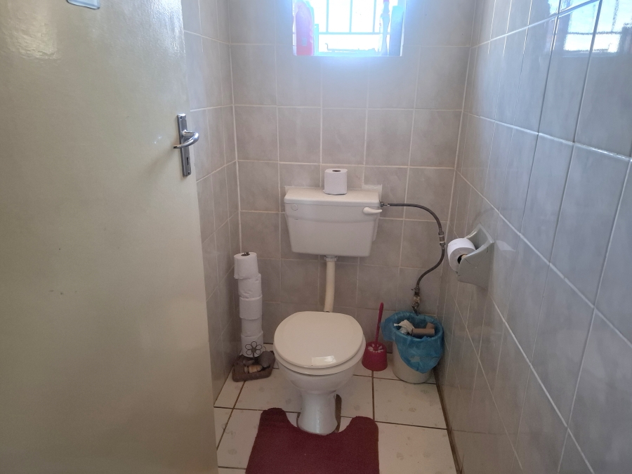 3 Bedroom Property for Sale in Westonaria Gauteng