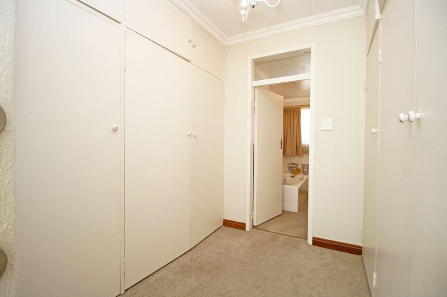 To Let 3 Bedroom Property for Rent in Hyde Park Gauteng